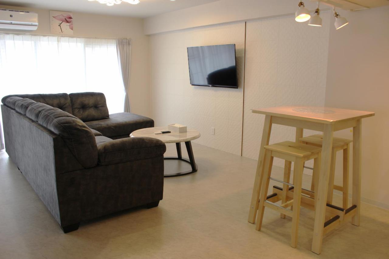 Hotel Flap Resort Chatan Exteriör bild